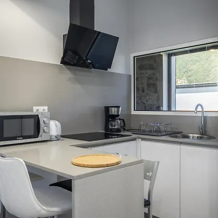 Basalt House B By Homie São Vicente