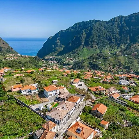 Basalt House B By Homie Lägenhet