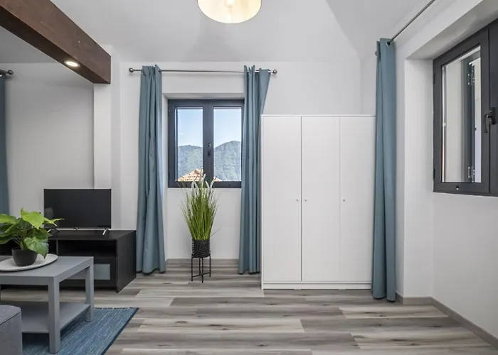 Basalt House B By Homie *